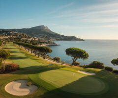 Les plus beaux parcours de golf de la Côte d’Azur accessibles depuis Roquebrune-Cap-Martin