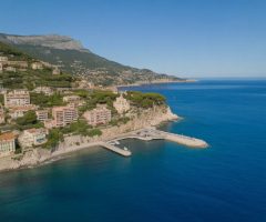 Acheter une résidence secondaire à Roquebrune-Cap-Martin : un investissement entre mer et prestige